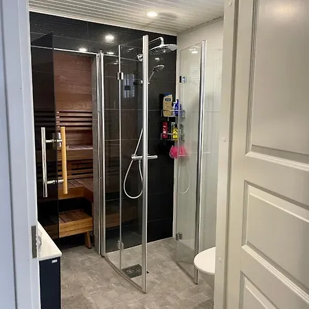 Apartament Semidetached House 4 19km From Helsinki