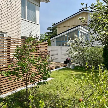 Semidetached House 4 19km From Helsinki Apartamento Espoo